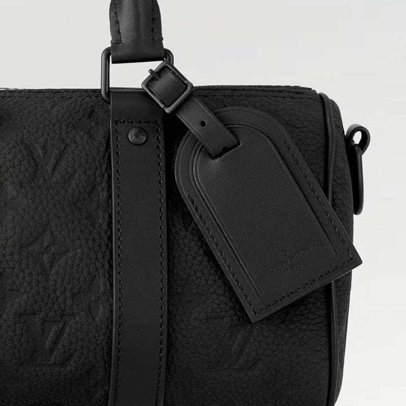 LOUIS VUITTON   秋冬の新作スタイル キーポル・バンドリエール 25PM Ref: M20900