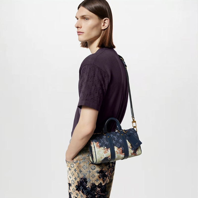 LOUIS VUITTON   秋冬の新作スタイル キーポル・バンドリエール 25 Ref:  M46804