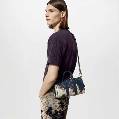 LOUIS VUITTON   秋冬の新作スタイル キーポル・バンドリエール 25 Ref:  M46804