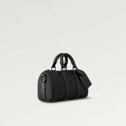 LOUIS VUITTON   秋冬の新作スタイル キーポル・バンドリエール 25PM Ref: M20900