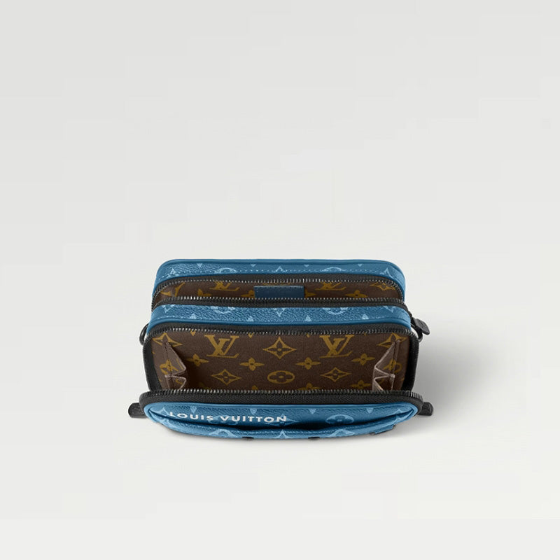 LOUIS VUITTON   秋冬の新作スタイル キーポル ナノ アルファ・ウェアラブル ウォレットPM Ref: M82801