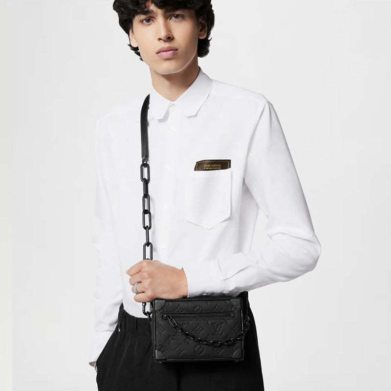 LOUIS VUITTON   秋冬の新作スタイル ミニ・ソフトトランクRef: M55702