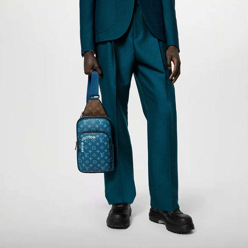 LOUIS VUITTON   秋冬の新作スタイル  アヴェニュー・スリングバッグPM: M23782-LOUIS VUITTON 