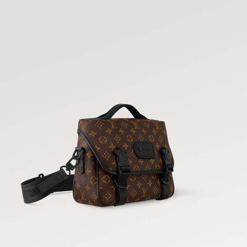 LOUIS VUITTON   春夏の新作スタイル  LV トレイル･メッセンジャーRef: M46972-LOUIS VUITTON 