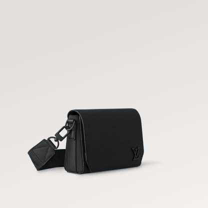 LOUIS VUITTON   春夏の新作スタイル テイクオフ･メッセンジャー PM Ref:M24769-LOUIS VUITTON 