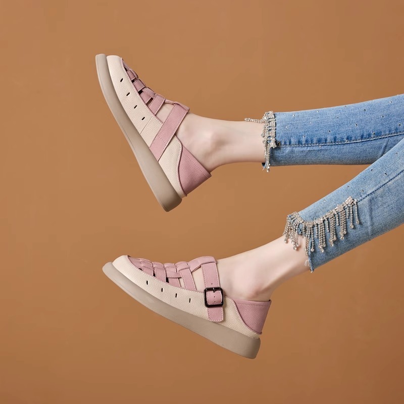 ファッショナブルな2wayサンダル