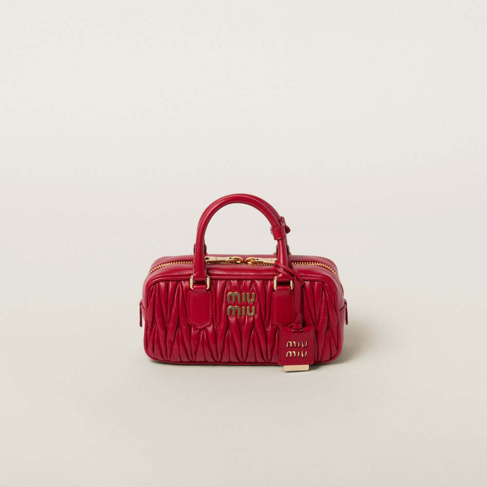 アルカディ マテラッセレザー バッグ