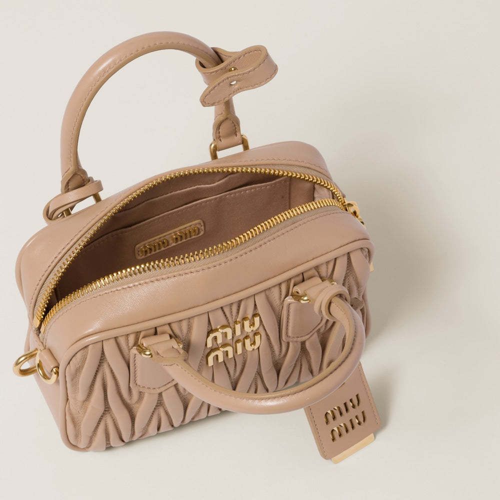 アルカディ マテラッセレザー バッグ スモ一ル