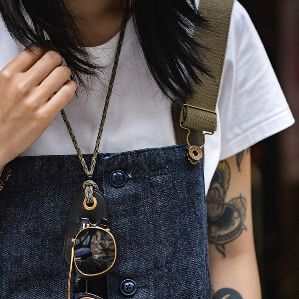 馬登女裝 美式防丟防滑便攜眼鏡墨鏡掛繩頭層牛皮阿美哢嘰項鍊