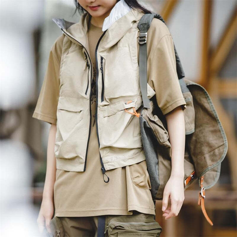 馬登女裝 山系戶外露營機能馬甲連帽寬鬆休閒工裝短款背心