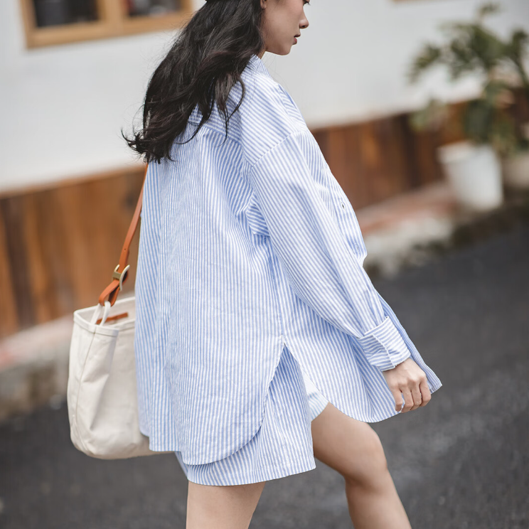 馬登女裝 法式經典藍白條紋襯衫寬鬆休閒襯衣開衫方領上衣外套夏
