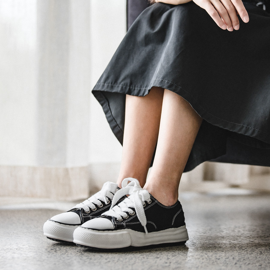 馬登女裝 地心引力Gravity秋季帆布鞋潮流百搭溶解鞋休閒小眾板鞋