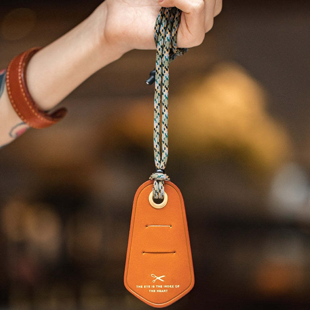 馬登女裝 美式防丟防滑便攜眼鏡墨鏡掛繩頭層牛皮阿美哢嘰項鍊