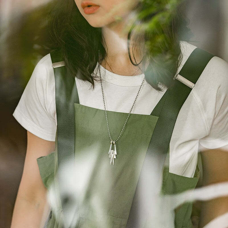 馬登女裝 山系休閒背帶裙梨型身材收腰顯瘦連衣長裙子早秋新款