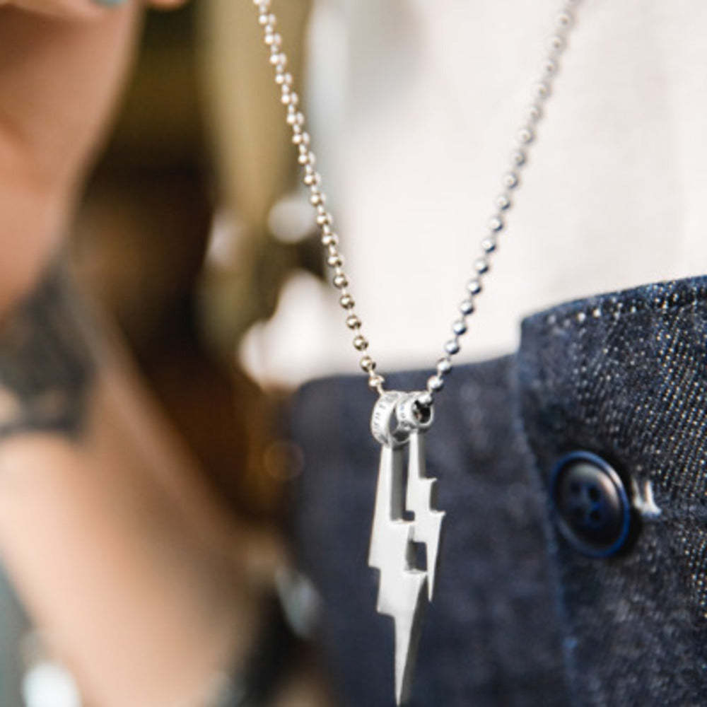 馬登女裝 二戰飛機小閃電純銀吊墜毛衣項鍊掛墜飾品牛皮繩