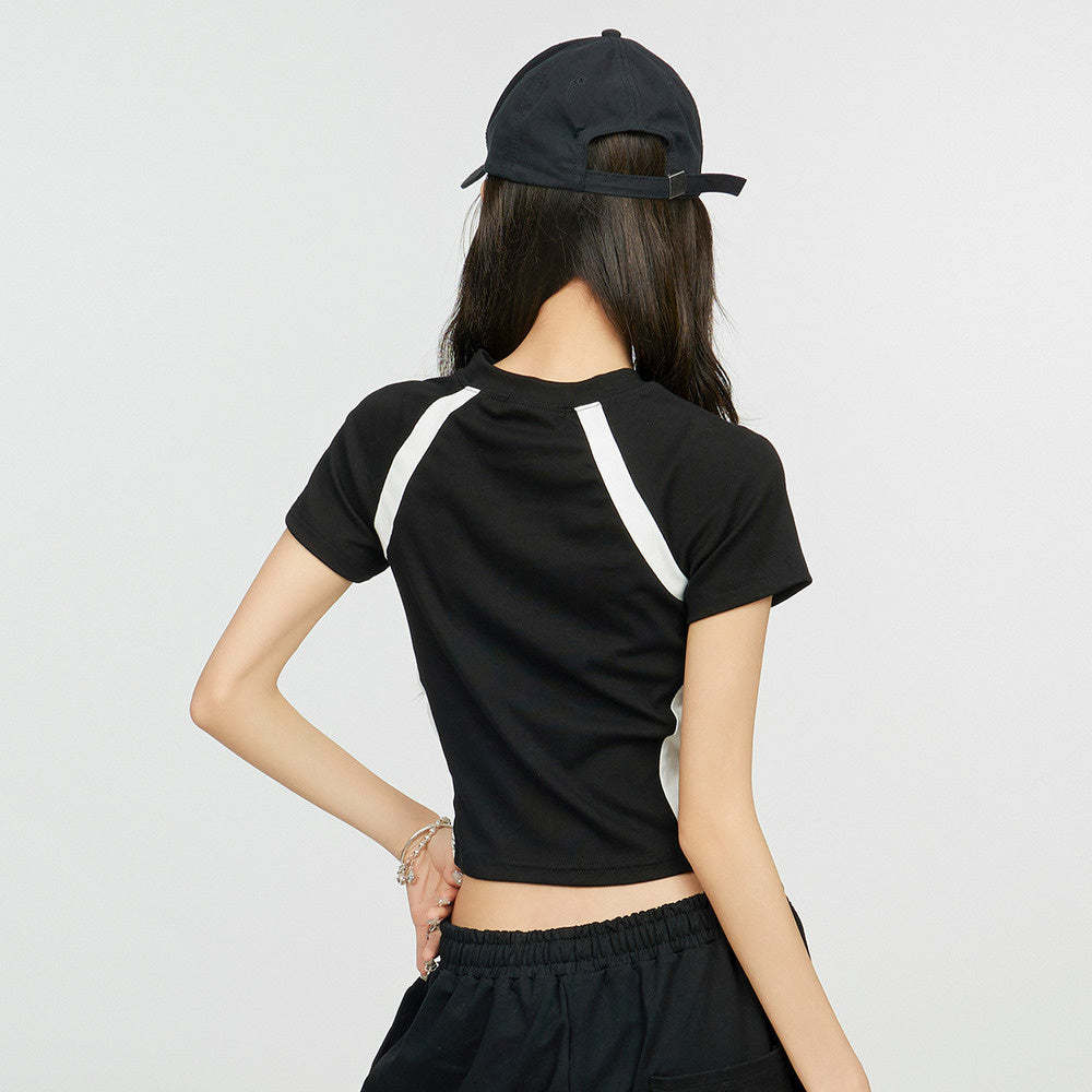 美式灰色正肩短袖t恤女夏季修身半袖設計感小眾辣妹運動短款上衣