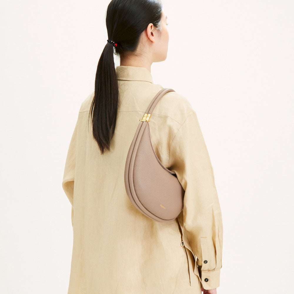 新款月彎包通勤月牙包單肩腋下包