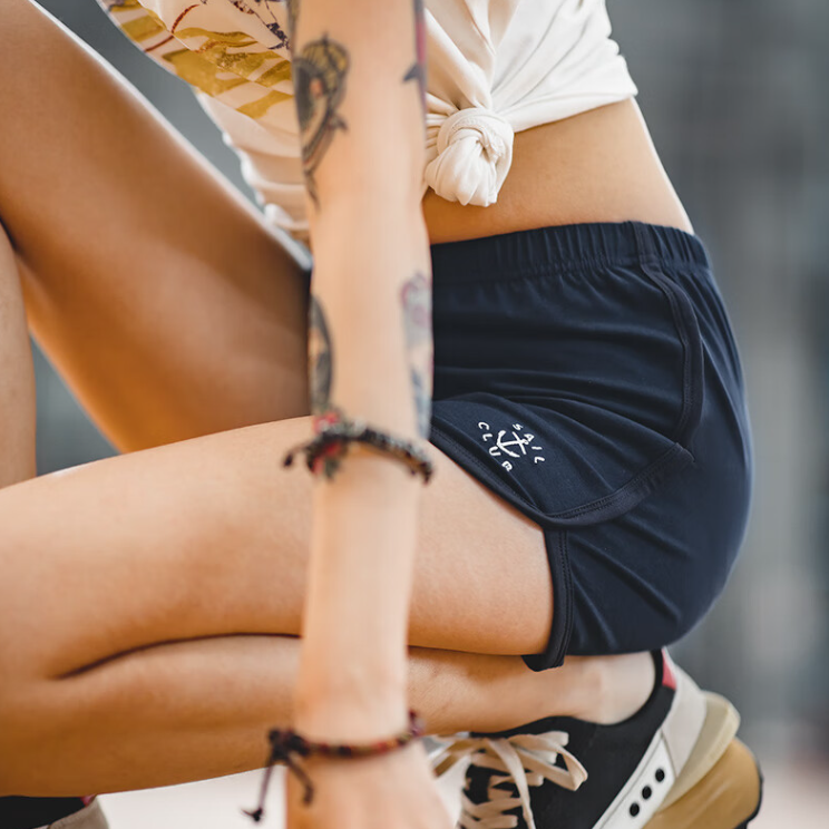 馬登女裝 美式休閒短褲運動修身超短褲透氣夏季提臀辣妹熱褲潮