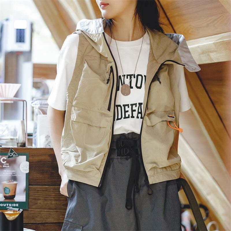 馬登女裝 山系戶外露營機能馬甲連帽寬鬆休閒工裝短款背心