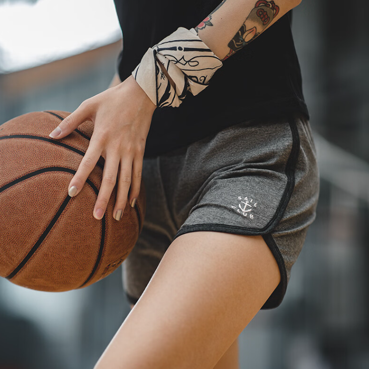 馬登女裝 美式休閒短褲運動修身超短褲透氣夏季提臀辣妹熱褲潮