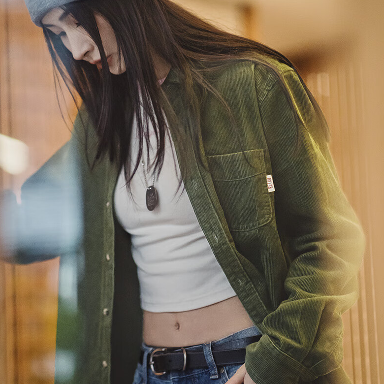 馬登女裝 休閒燈芯絨襯衫寬鬆內搭休閒翻領長袖襯衣女秋冬款上衣