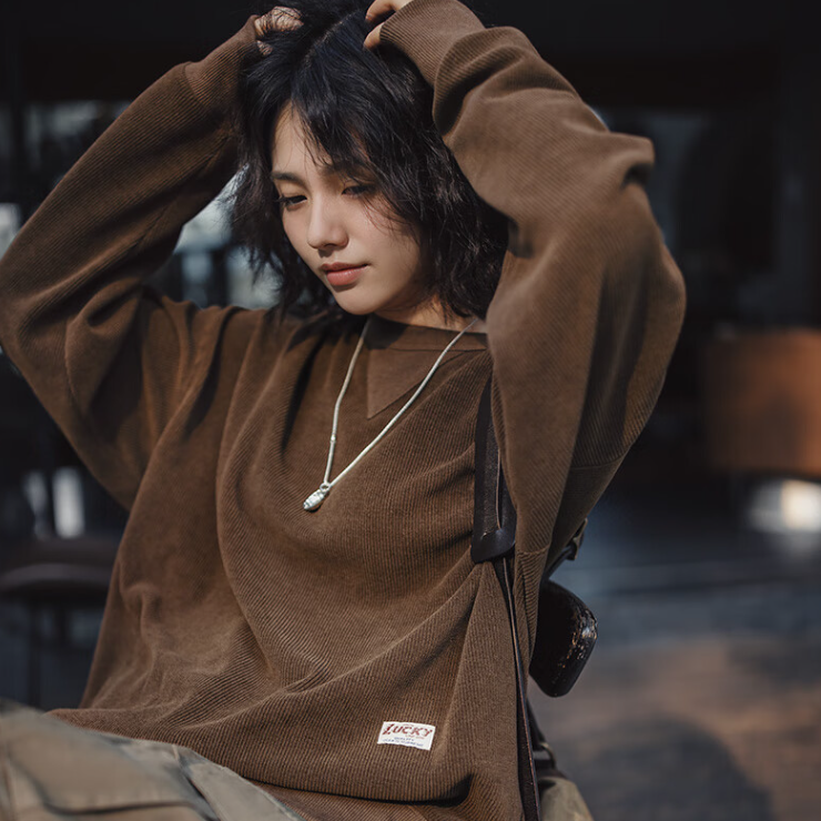 馬登女裝 美式復古雪尼爾衛衣女秋套頭長袖打底衫微落肩圓領上衣