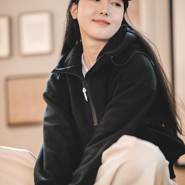 馬登女裝 秋冬新款連帽衛衣加絨保暖套頭衫軟糯純色慵懶風學生衛衣