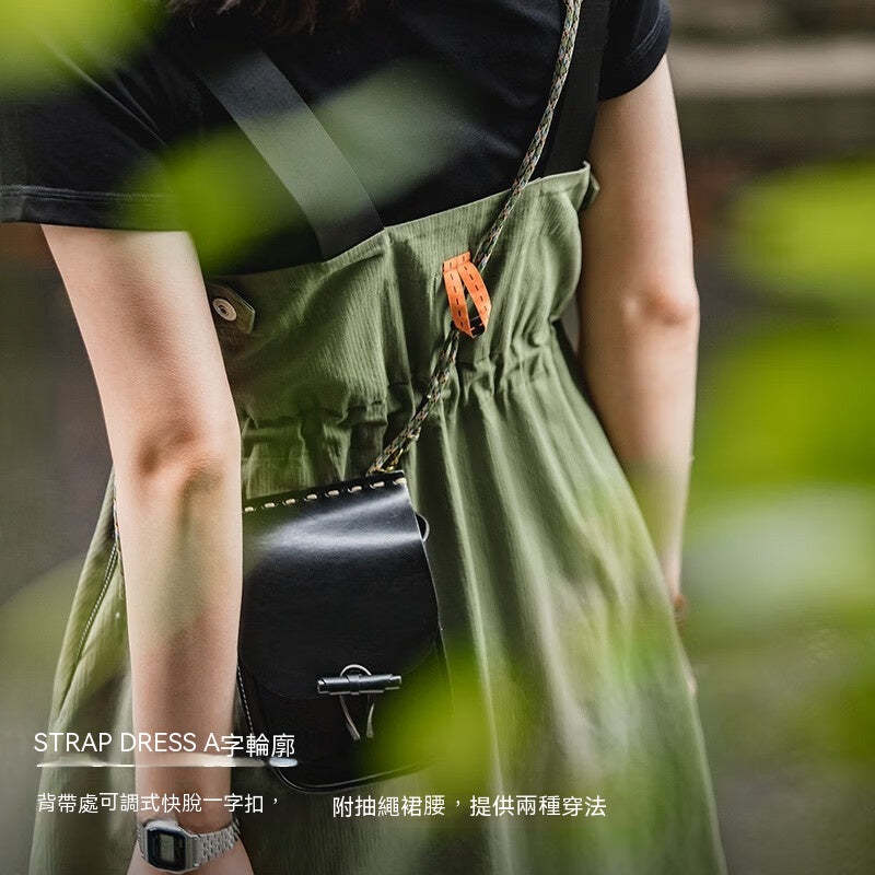 馬登女裝 山系休閒背帶裙梨型身材收腰顯瘦連衣長裙子早秋新款