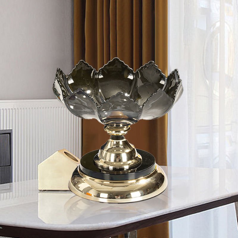多層旋轉高檔水晶果盤這款精美的多層旋轉水晶水果盤可提升您的用餐體驗