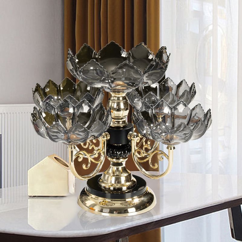 多層旋轉高檔水晶果盤這款精美的多層旋轉水晶水果盤可提升您的用餐體驗