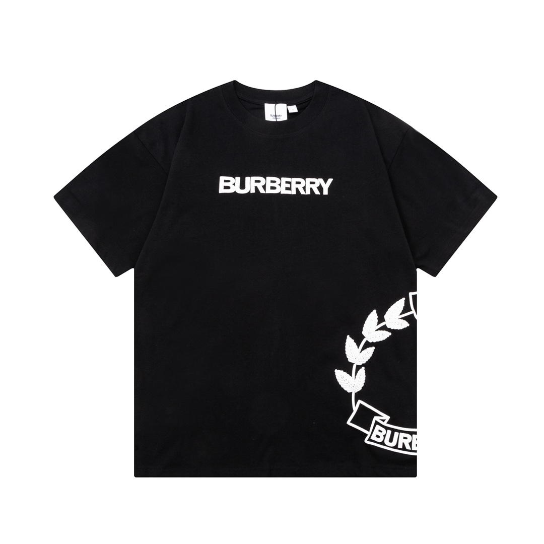 【Burberry  公式旗艦店】シャネル  Tシャツ ご好評に付き再入荷！