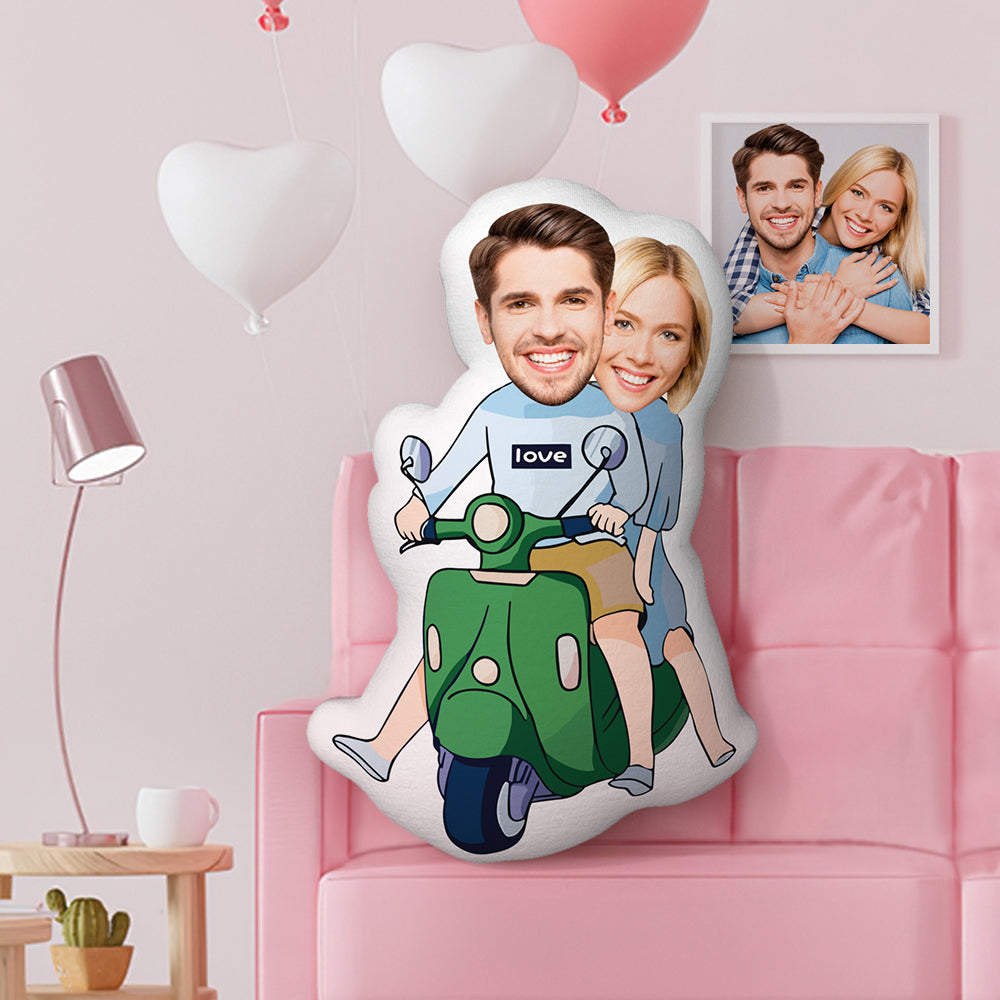 Kundenspezifisches Valentinstag-geschenkkissen, Gesichtskissen, Rollerfahren-kissen - MiniMe Pillow