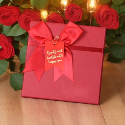 Exquisite Gift Box Red Square Gift Packaging