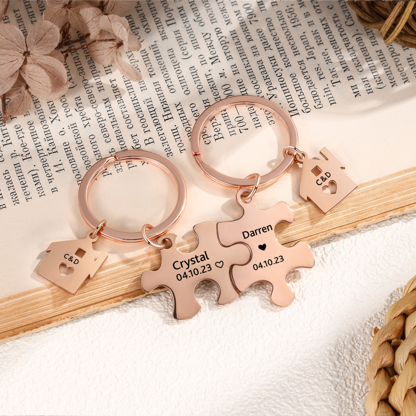 2 PCS Couple Keychain Set Custom 2 Names & 2 Letters & Date Keyring Puzzle Keychain Valentine's Day Personalised Gift for Him/Her-Jessemade AU