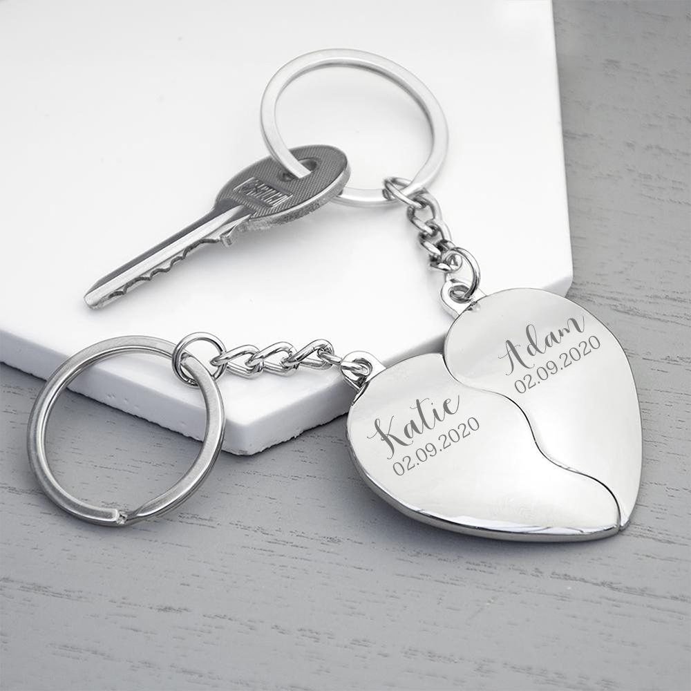 Personalised Couple Heart Keychain Set Custom 2 Names & Date Matching Couple Keyring Valentine's Day Gifts For Couples