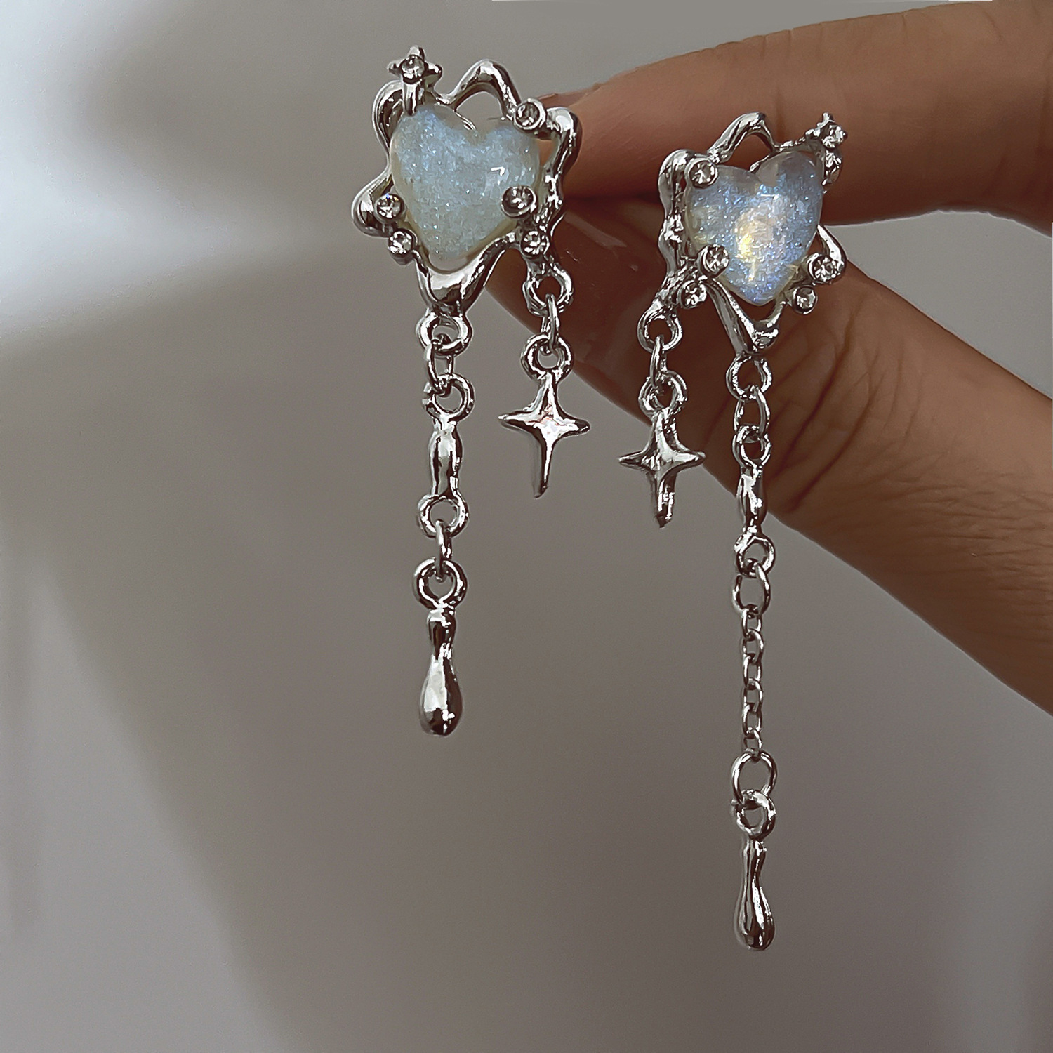 Delicate Heart Earrings Star Earrings Gift for Her-Jessemade AU