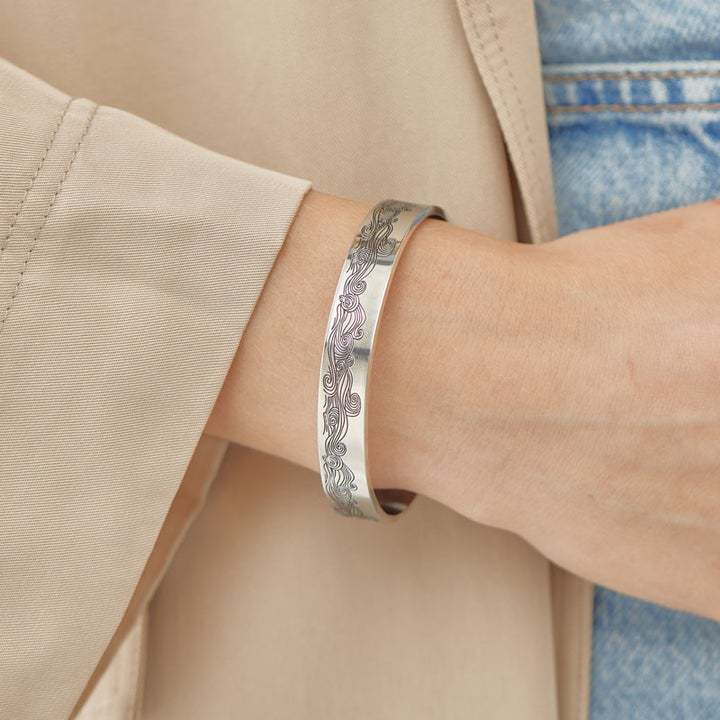 To My Soul Sister, You are my shining star, lighting the way and sparkling even in the darkest times, Cuff Bangle Bracelet Gifts For Her-Jessemade AU