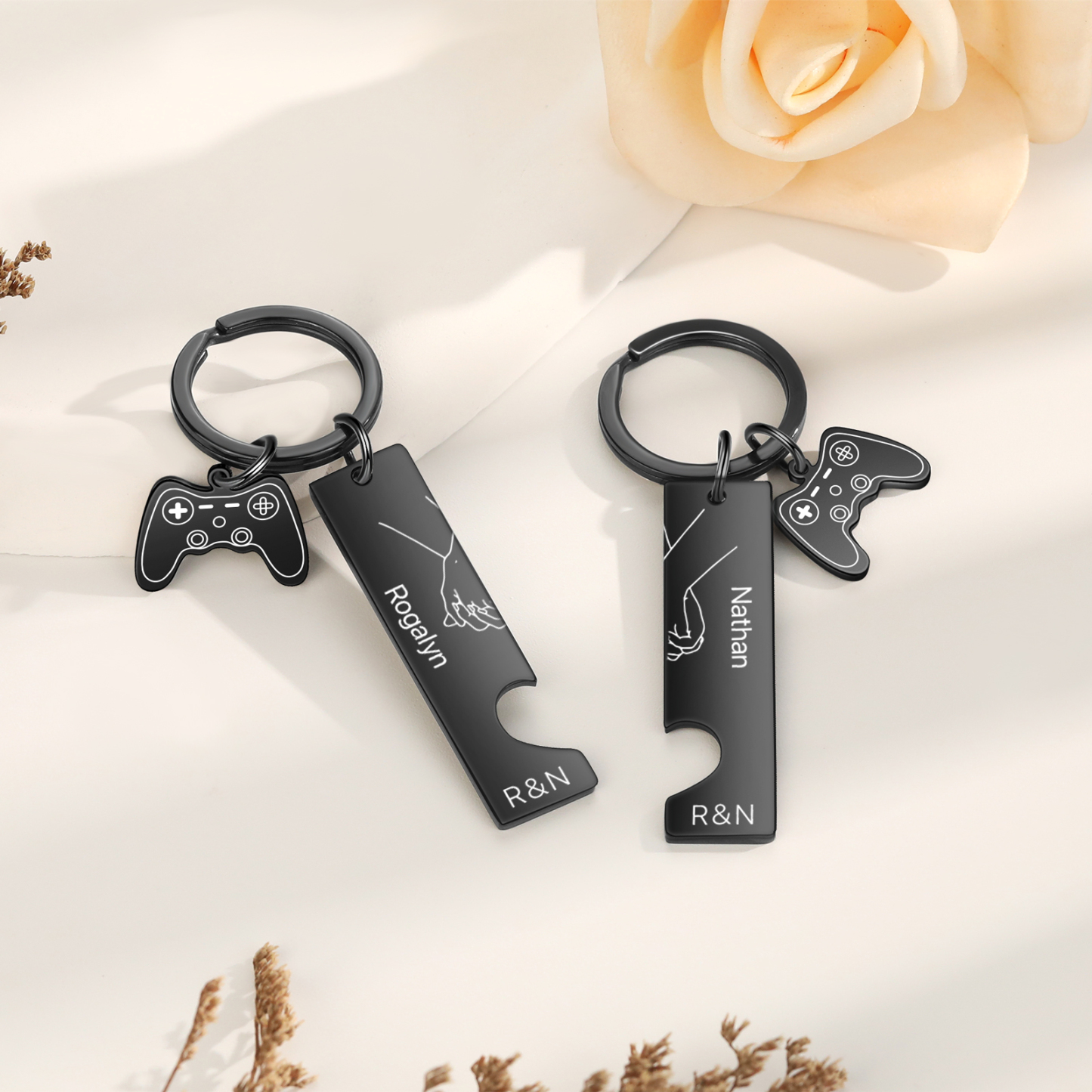 Personalised Couple Keychain Hand in Hand Custom 2 Names & 2 Letters Keyring Game Console Valentine's Day Gift for Him/Her-Jessemade AU