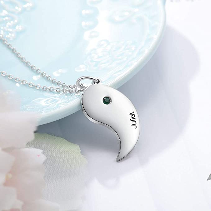 Personalised Yin Yang Taichi Pendant Couple Necklace Engrave 2 Names Matching Necklace Couple Gift-Jessemade AU