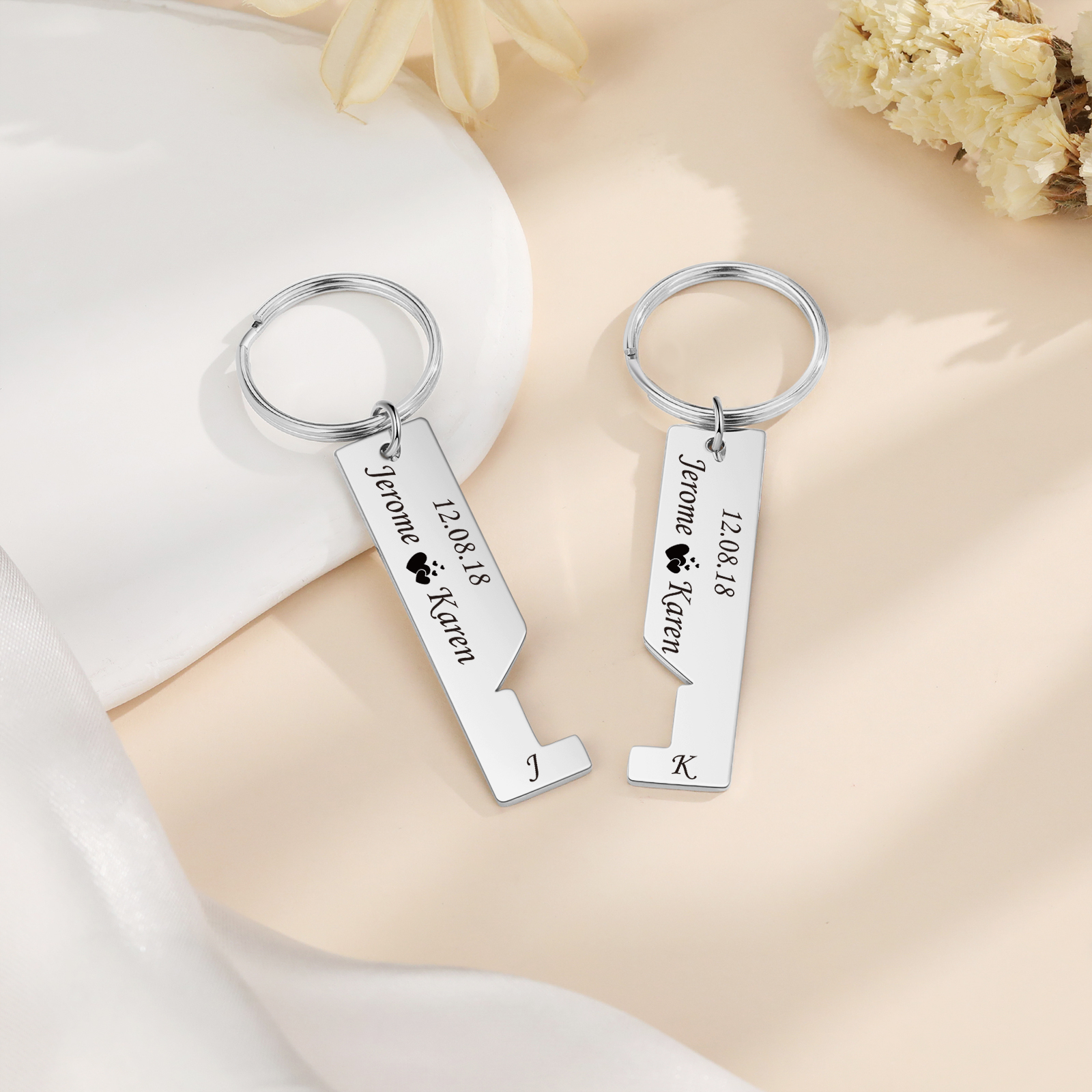 Personalised Couple Keychain Custom 2 Letters & 2 Dates & 2 Names Stainless Steel Keyring Valentine's Day Gift for Husband/Wife -Jessemade AU