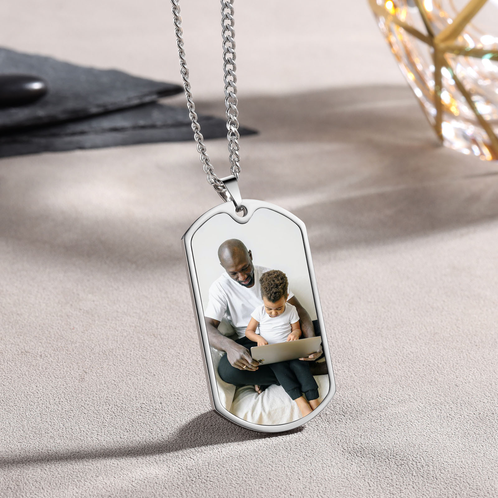 Custom Fist Bump Family Necklace with 2 Kids' Names Personalised Photo Dog Tag Necklace Father's Day Gifts-Jessemade AU