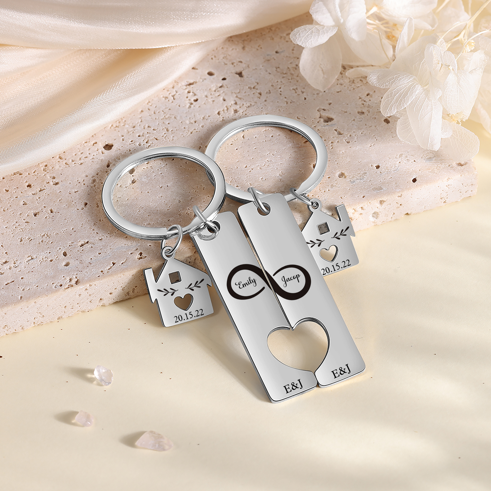2 PCS Couple Keychain Set Custom 2 Names & Letters & Dates Keyring Infinity Keychain Romantic Personalised Gift for Him/Her-Jessemade AU