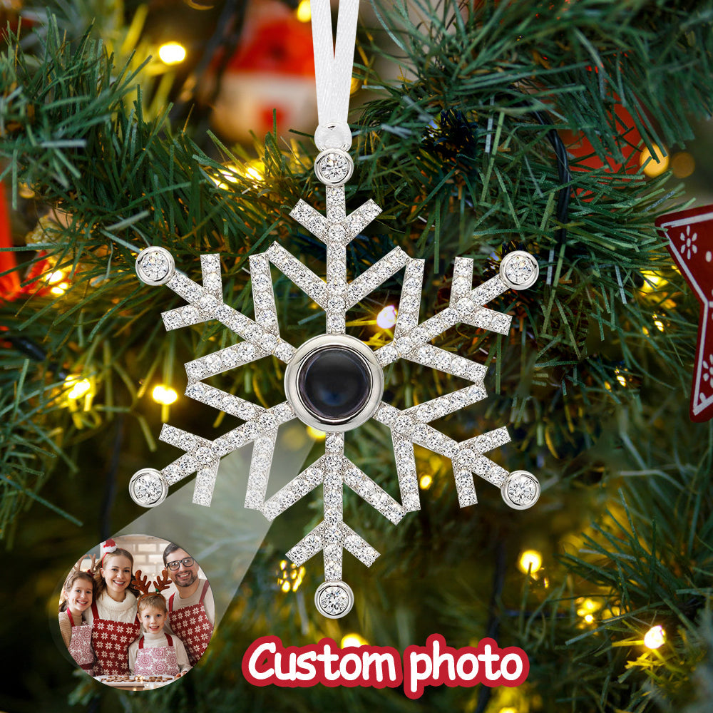 Snowflake Projection Hanging Ornaments Customised Photo Christmas Ornaments Personalised Gifts For Family/Friends