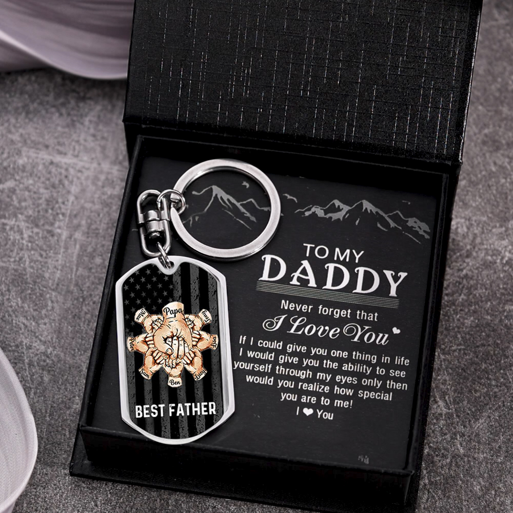 Custom Fist Bump Keychain Engrave 8 Names Family Gifts For Father/Grandpa