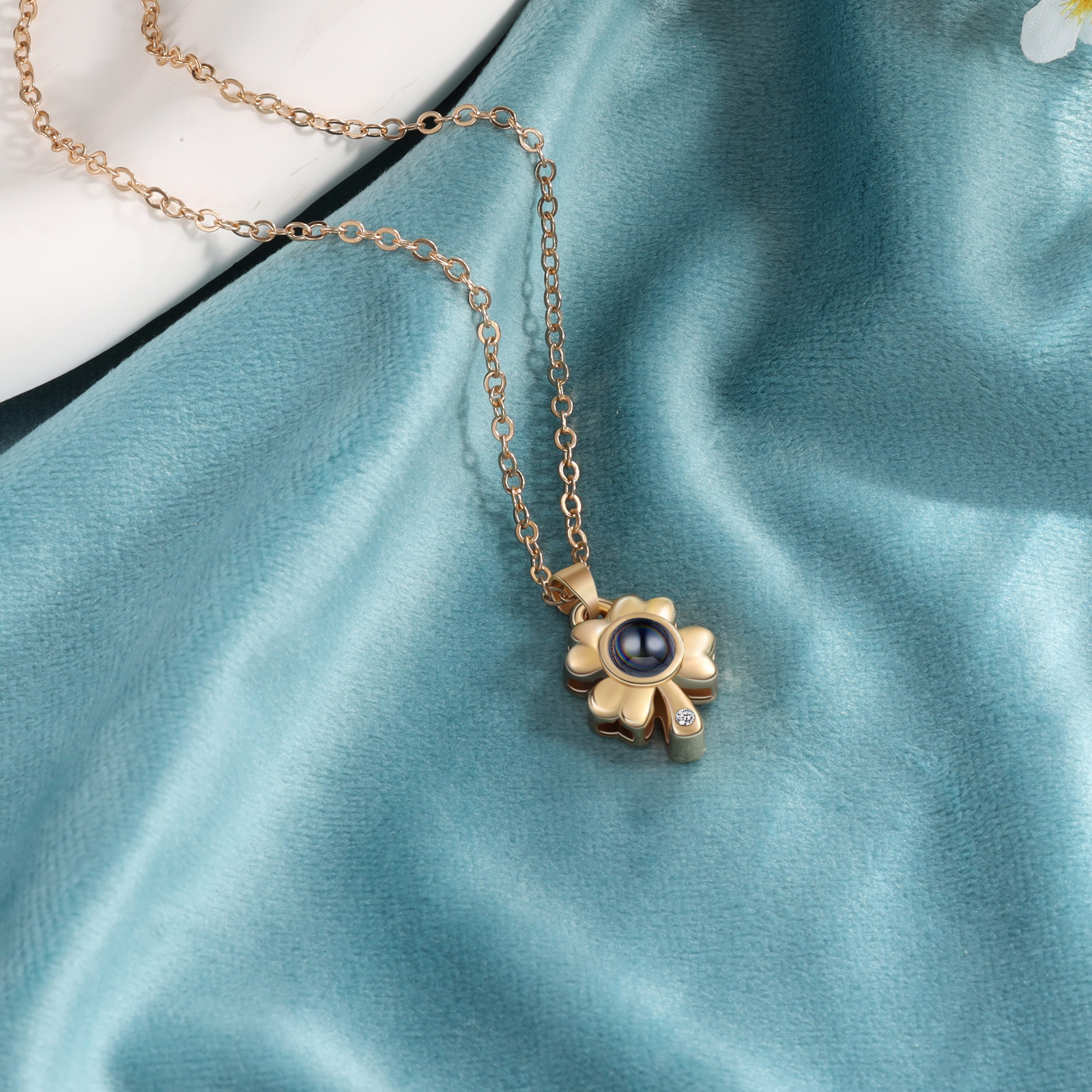 Couple Projection Necklace Set Four Leaf Clover Valentine's Day Gift Personalised Photo Necklace Creative Gift-Jessemade AU