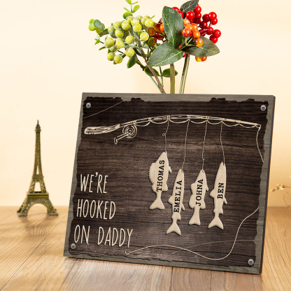 Father's Day Gifts Wood Signs Engrave 4 Names Frame Keepsake -We've Hooked On Daddy-Jessemade AU