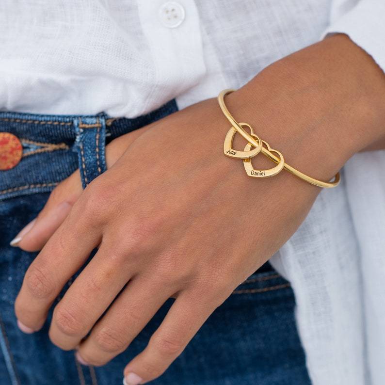 Engraved Personalised Bangle Bracelet with 5 Names with 5 Heart Shape Pendant Gift for Mother-Jessemade AU