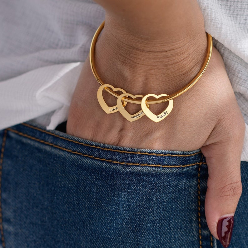 Engraved Personalised Bangle Bracelet with 5 Names with 5 Heart Shape Pendant Gift for Mother-Jessemade AU