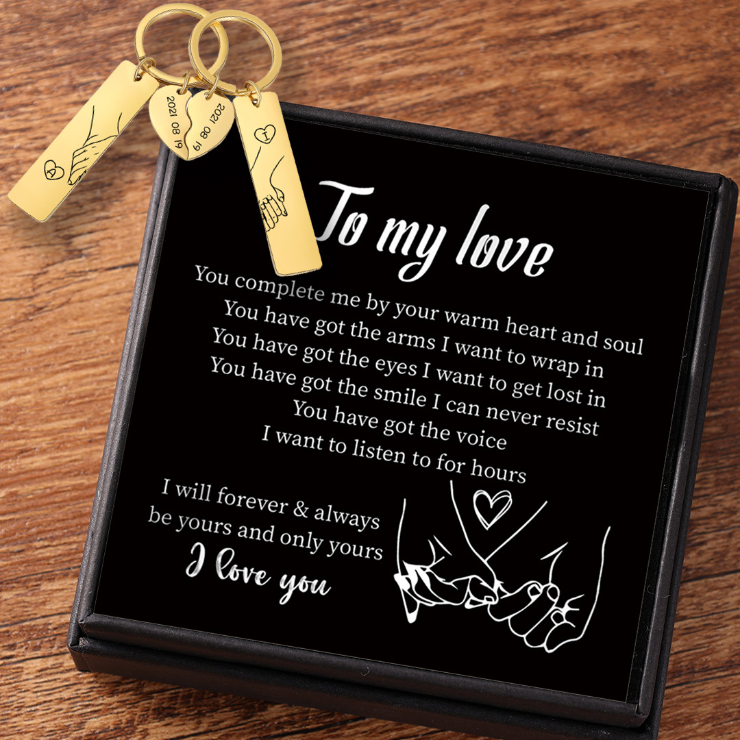 Personalised Hand in Hand Couple Keychain Set Engrave Name Matching Couple Gifts-Jessemade AU