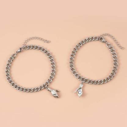 Magnetic Handshake Couple Bracelet Valentine's Day Gifts Holding Hands Pendant Bracelet for Him Her-Jessemade AU